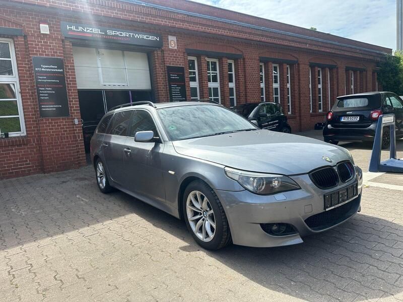 Grau Gebraucht 2005 BMW 530 M Sport Kombi | 2.499 € (Superpreis) - Bild 1/4