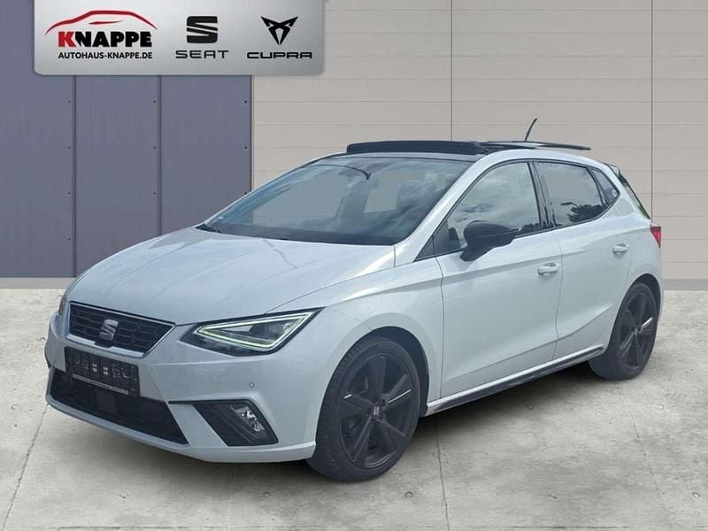 Nevada weiss Gebraucht 2021 Seat Ibiza Black Edition Limousine | 16.990 € (Fairer Preis) - Bild 1/4