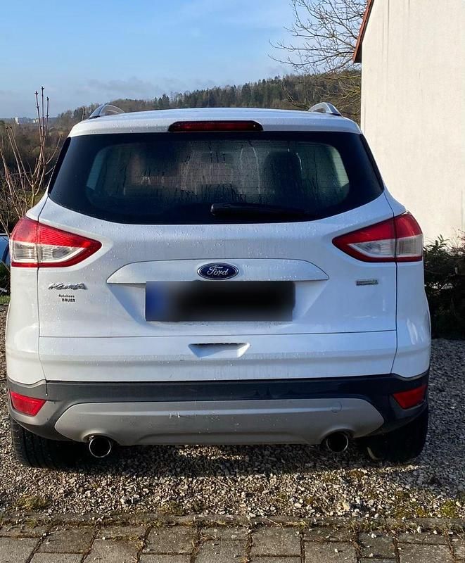 Usado Ford Kuga Individual 150 HP (110 kW) 2014 Branco SUV