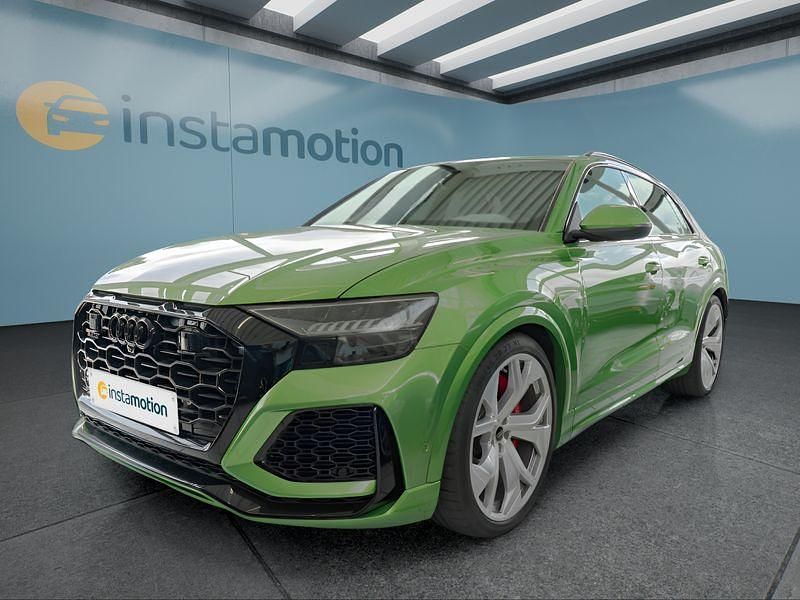 Grün Gebraucht 2023 Audi RS Q8 SUV | 103.049 € (Fairer Preis) - Bild 1/4
