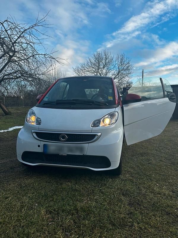 Gebraucht Smart ForTwo Coupé 83 PS (61 kW) 2014 Weiß Coupé