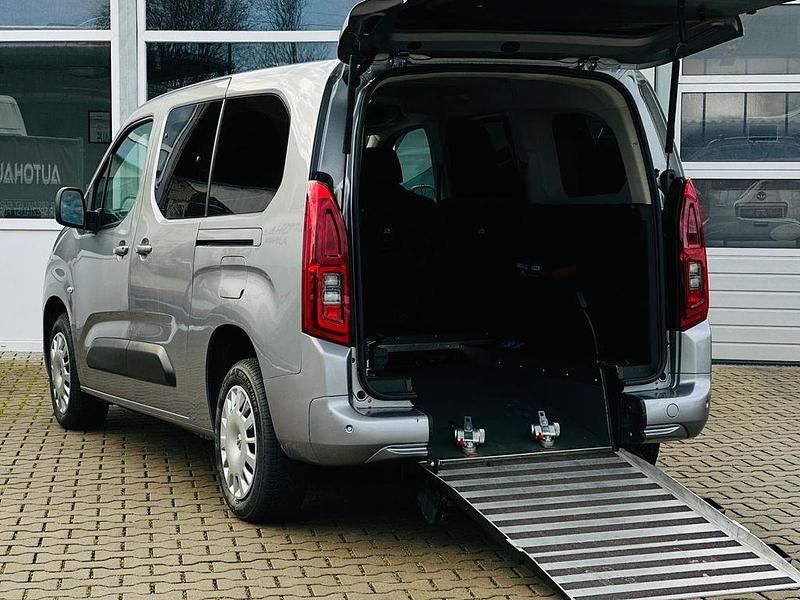 Gebraucht Opel Combo Life Edition 131 PS (96 kW) 2023 Grau Van / Kleinbus