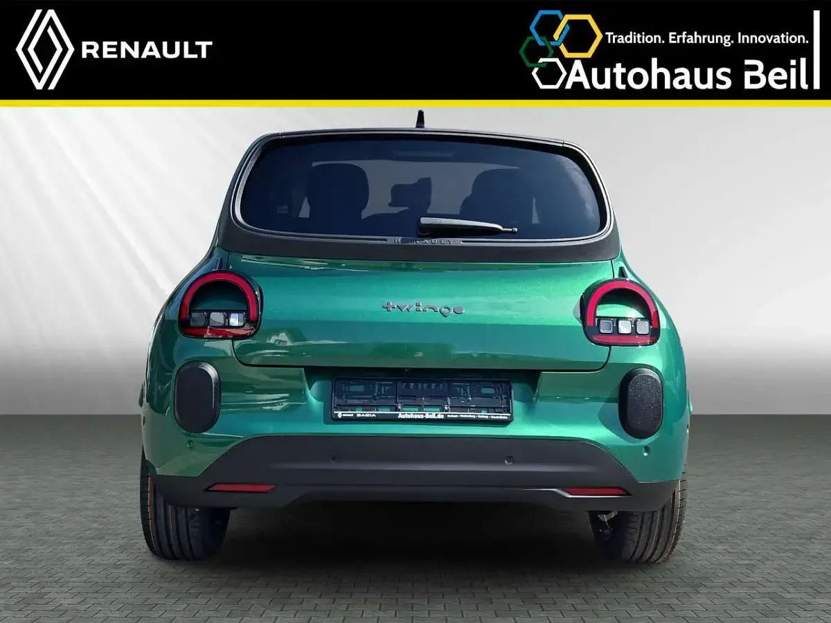 Neu Renault Twingo Urban 60 kW (82 PS) 2026 Absolutgrün Kleinwagen