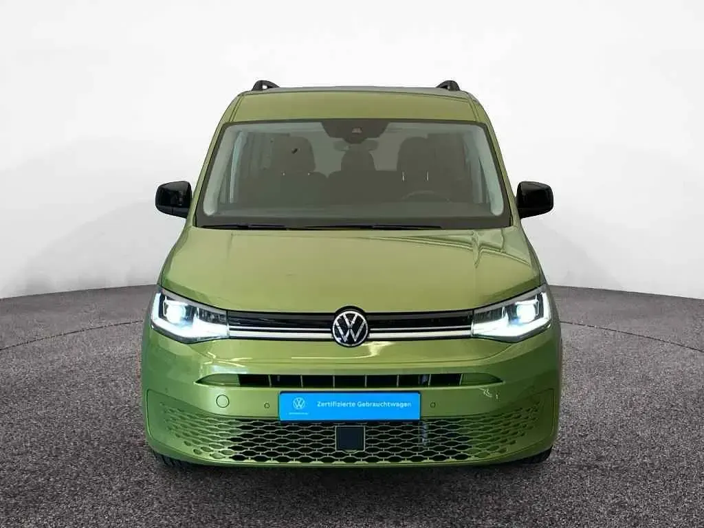 Gebraucht VW Caddy R 122 PS (89 kW) 2021 Golden green metallic Van / Kleinbus