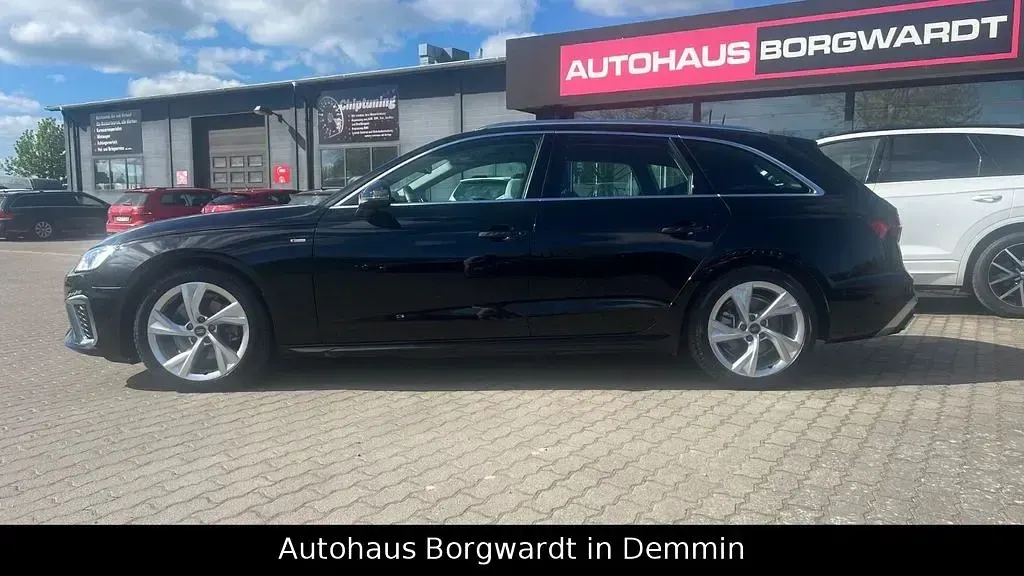 Gebraucht Audi A4 S-Line 150 PS (110 kW) 2025 Schwarz Limousine