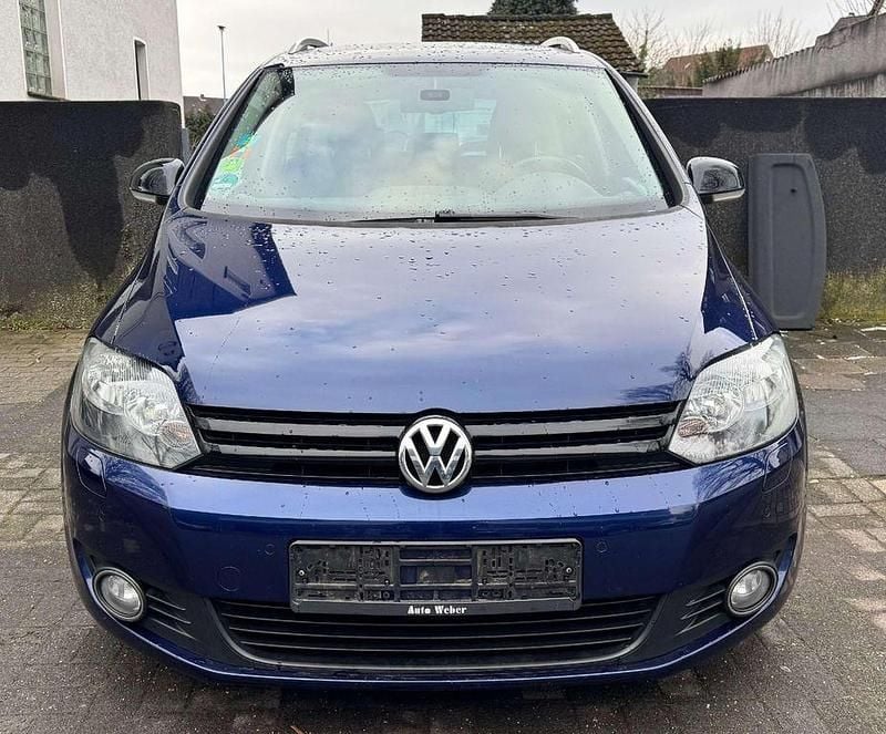 Gebraucht VW Golf Match 105 PS (77 kW) 2012 Shadow blue metallic Limousine