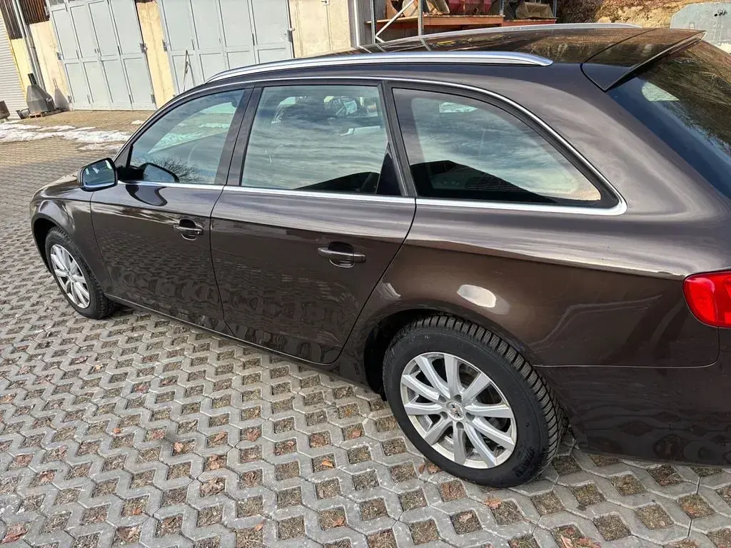Gebraucht Audi A4 Ambition 170 PS (125 kW) 2012 Braun Kombi