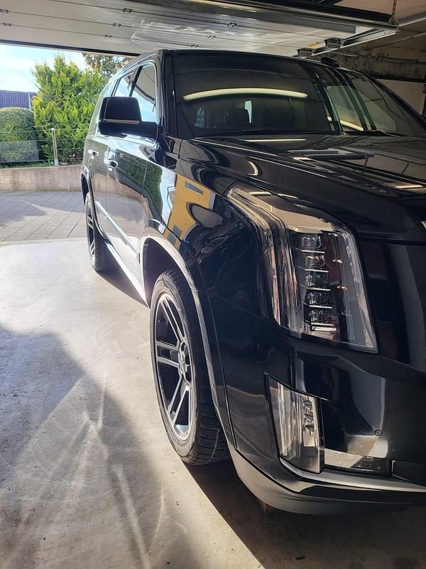 Usata Cadillac Escalade 426 CV (313 kW) 2017 Nero SUV