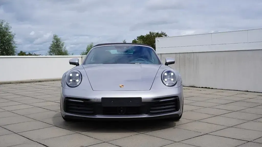 Gebraucht Porsche 992 450 PS (330 kW) 2019 Silber Cabrio