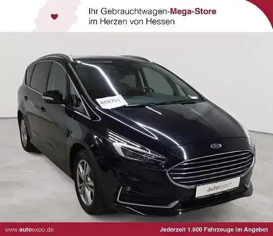 Gebraucht Ford S-MAX Titanium 150 PS (110 kW) 2023 Van / Kleinbus