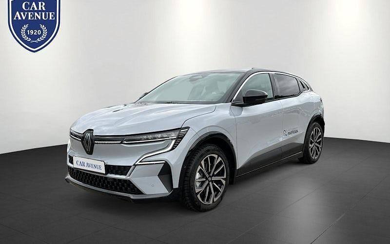 Grau Gebraucht 2025 Renault Mégane Iconic Limousine | 39.000 € (Fairer Preis) - Bild 1/4