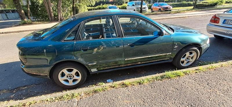 Gebraucht Audi A4 125 PS (91 kW) 1996 Grün Limousine