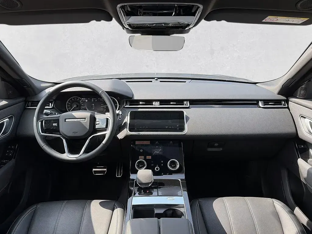 Gebraucht Land Rover Range Rover Velar Black Edition 204 PS (150 kW) 2022 Eiger grey SUV