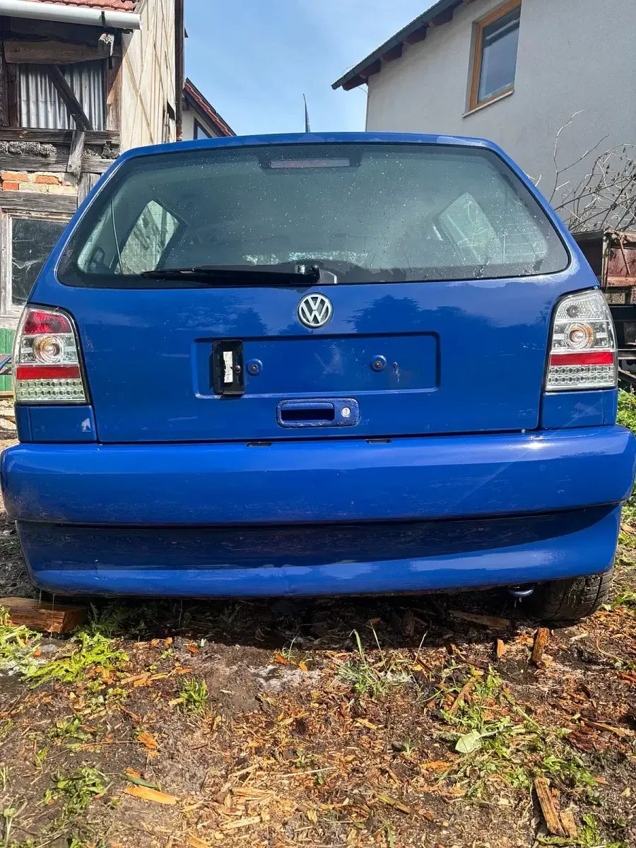 Gebraucht VW Polo 60 PS (44 kW) 1999 Blau Limousine