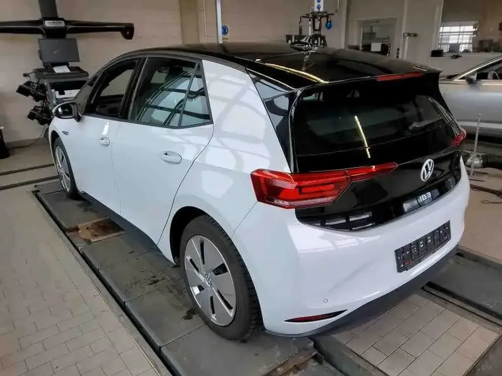 Usata VW ID.3 Pure 110 kW (150 CV) 2022 Bianco Utilitaria