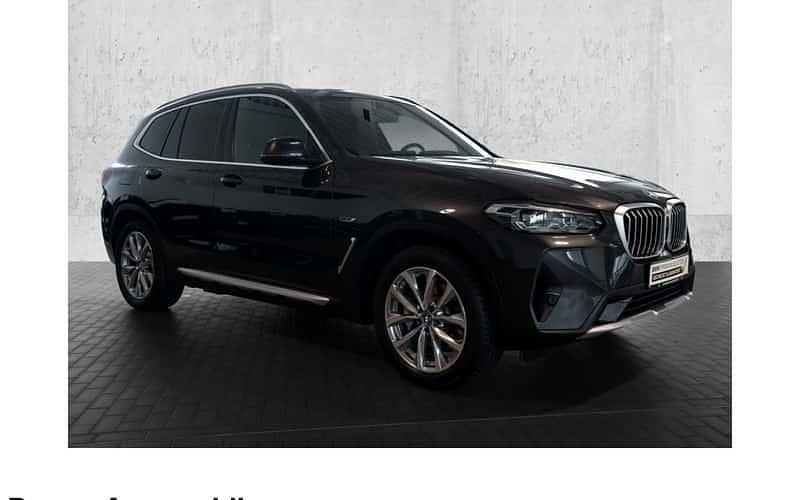 Grau Gebraucht 2022 BMW X3 Performance SUV | 39.390 € (Guter Preis) - Bild 1/4