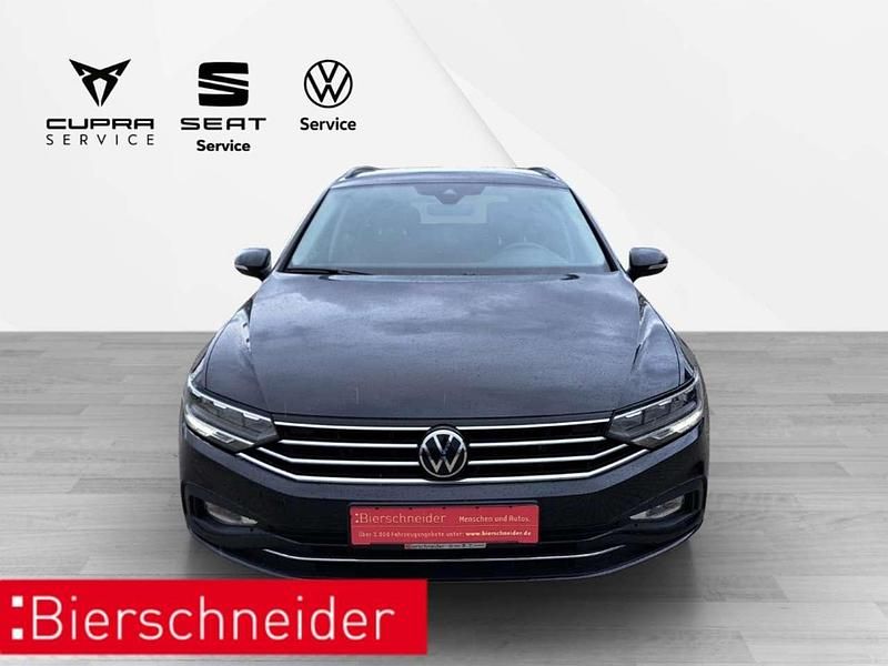Gebraucht VW Passat 150 PS (110 kW) 2021 Schwarz Kombi