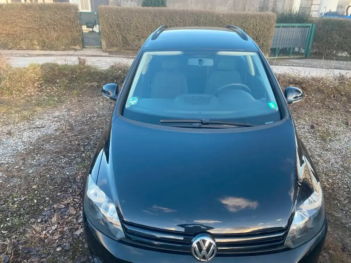 Używany VW Golf Plus Cross 80 KM (58 kW) 2009 Czarny Minivan