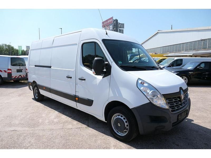 Second-hand Renault Master 131 CP (96 kW) 2018 Alb Van