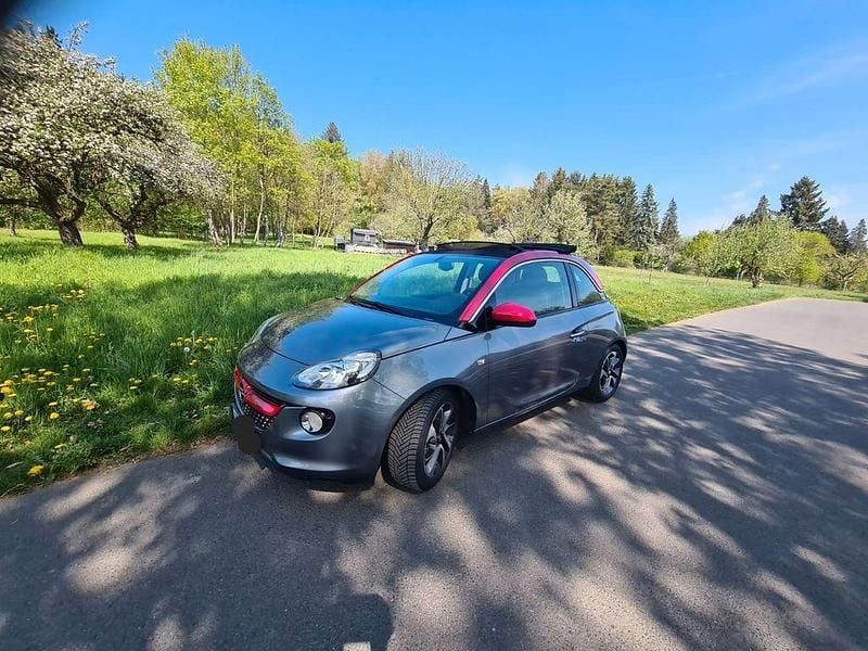 Usado Opel Adam 101 HP (74 kW) 2017 Cinzento Citadino