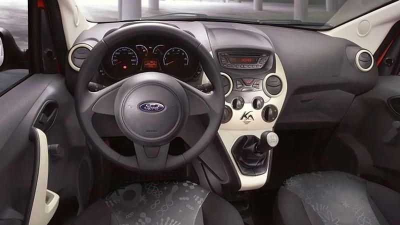 Gebraucht 2016 Ford Ka Titanium Limousine | 4.500 € (Guter Preis) - Bild 1/4