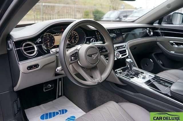 Grau Gebraucht 2021 Bentley Flying Spur Mulliner Limousine | 150.749 € (Superpreis) - Bild 1/4