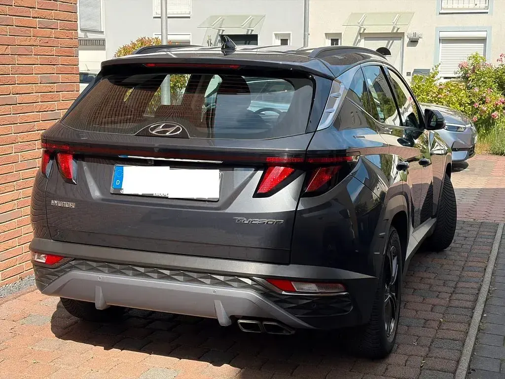 Gebraucht Hyundai Tucson Select 136 PS (100 kW) 2020 Grau SUV