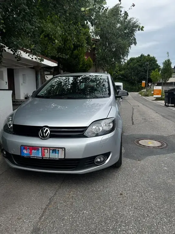 Gebraucht VW Golf Plus Cross 105 PS (77 kW) 2012 Grau Van / Kleinbus