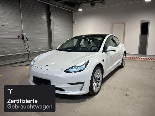 Weiß Gebraucht 2021 Tesla Model 3 Long Range AWD Limousine | 28.500 € (Fairer Preis) - Bild 1/4