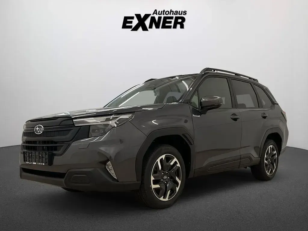 Neu Subaru Forester Active 136 PS (100 kW) 2026 Grau SUV