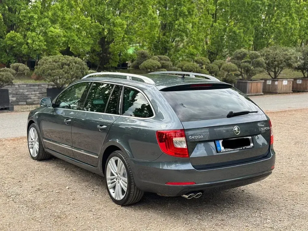 Brugt Skoda Superb 170 HK (125 kW) 2014 Grå Sedan
