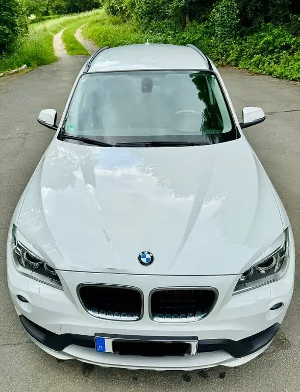 Gebraucht BMW X1 143 PS (105 kW) 2015 Weiß SUV