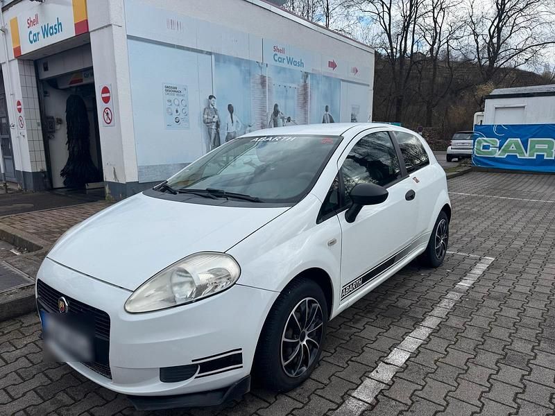 Gebraucht Fiat Punto 2009 Weiß Kleinwagen
