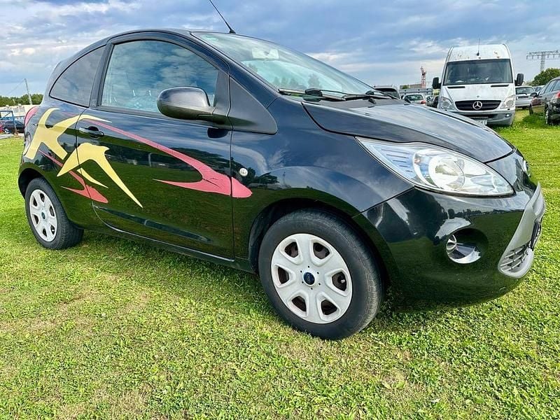 Gebraucht Ford Ka Trend 69 PS (50 kW) 2008 Schwarz Kleinwagen