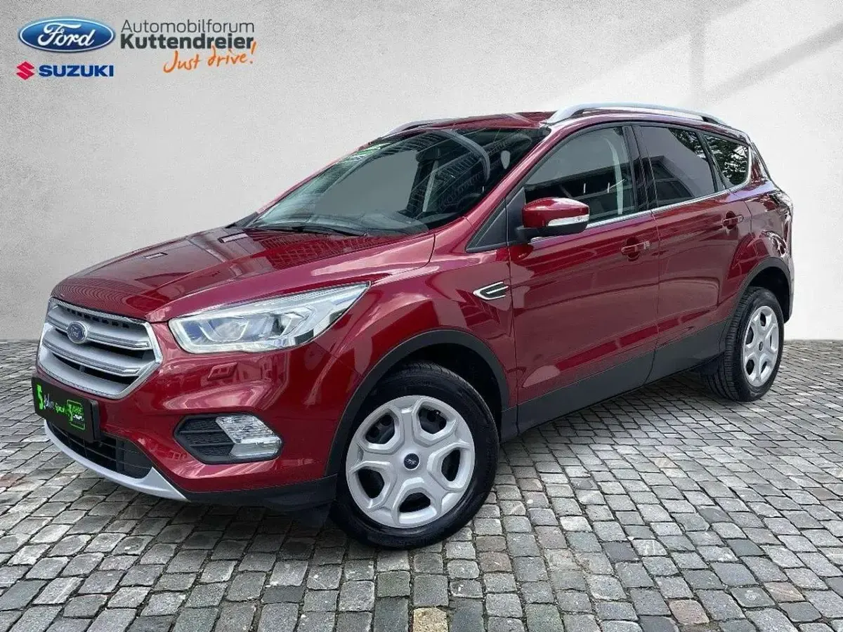 Gebraucht Ford Kuga Cool & Connect 150 PS (110 kW) 2019 Rot SUV