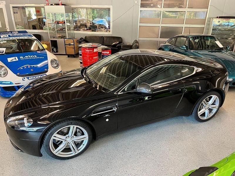 Gebraucht Aston Martin V8 Vantage 426 PS (313 kW) 2012 Schwarz