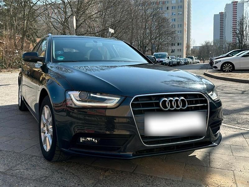 Gebraucht Audi A4 170 PS (125 kW) 2012 Kombi