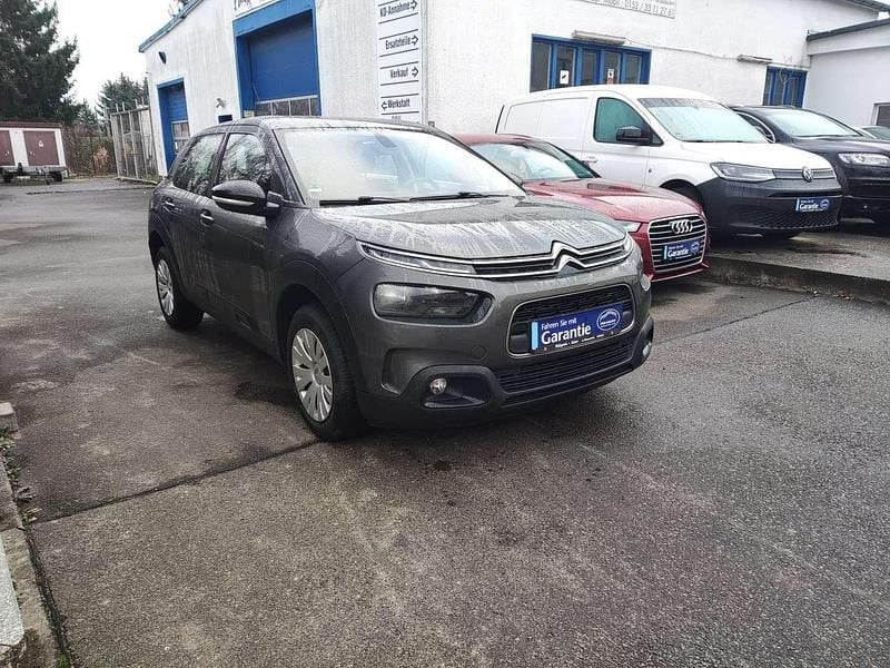 Gebraucht Citroën C4 Feel 110 PS (80 kW) 2019 Grau/metallic SUV