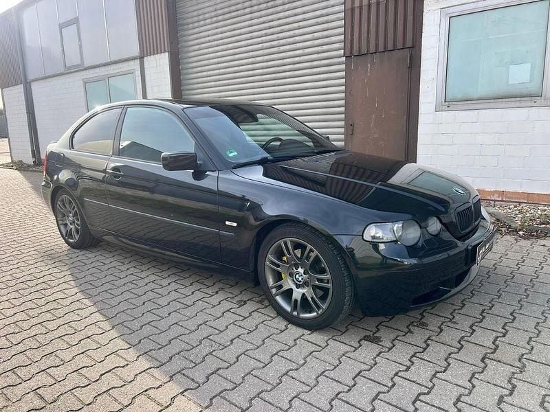 Gebraucht BMW 325 M Sport 192 PS (141 kW) 2003 Schwarz Limousine