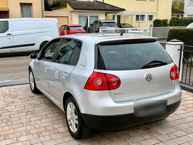 Gebraucht VW Golf VI 105 PS (77 kW) 2008 Silber Kleinwagen