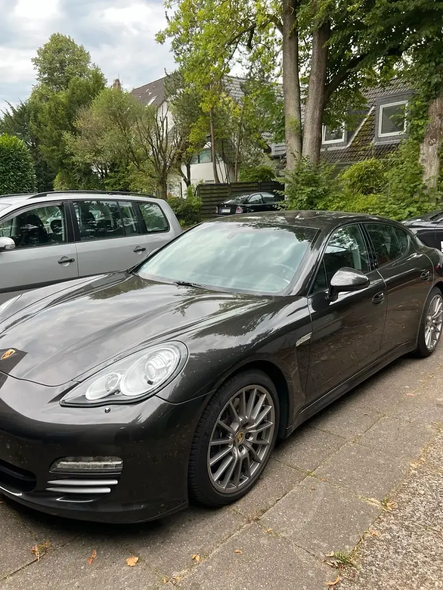 Gebraucht Porsche Panamera 4 300 PS (220 kW) 2010 Braun Kleinwagen