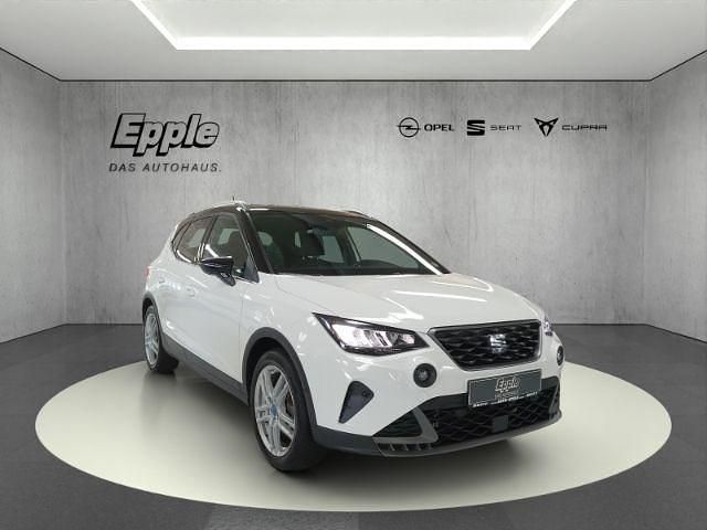Weiß Gebraucht 2025 Seat Arona FR SUV | 24.890 € (Fairer Preis) - Bild 1/4