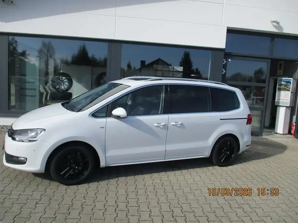 Gebraucht VW Sharan Cup 140 PS (102 kW) 2015 Pure white Van / Kleinbus