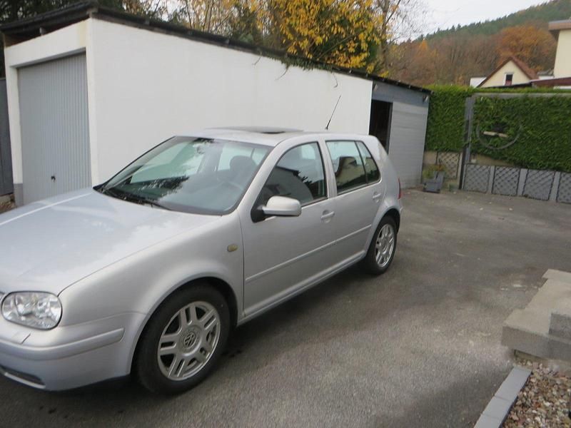 Silber Gebraucht 1998 VW Golf IV Limousine | 3.222 € (Etwas zu teuer) - Bild 1/4