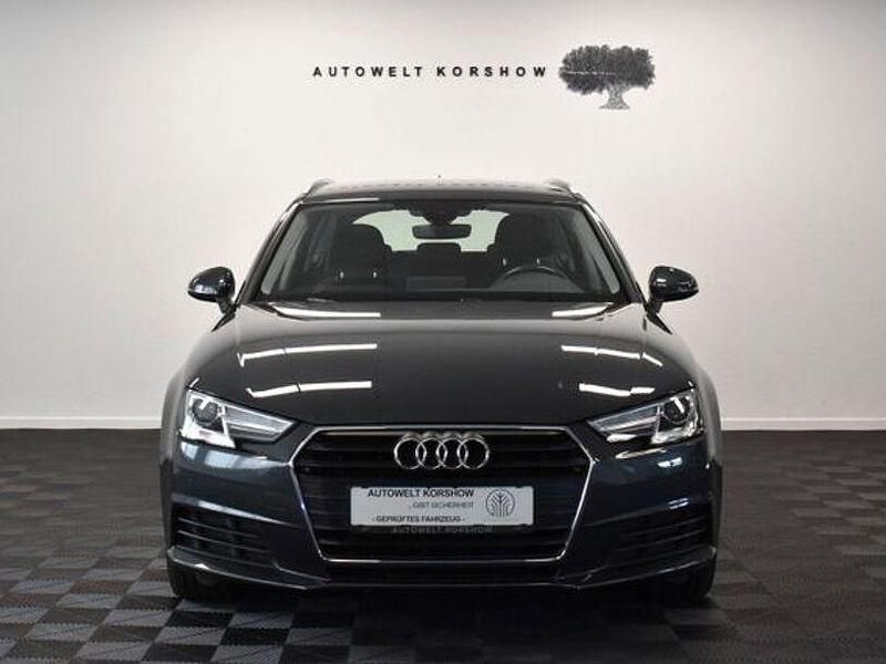 Gebraucht Audi A4 Sport 190 PS (139 kW) 2018 Grau Kombi