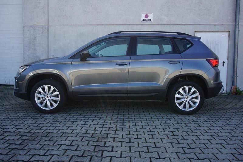 Neu Seat Ateca Style 150 PS (110 kW) 2025 Graphitgrau SUV
