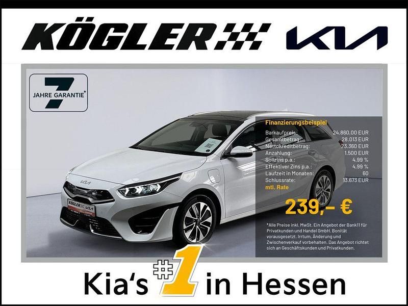 Weiß Gebraucht 2023 Kia Ceed Sportswagon Spirit Kombi | 24.860 € (Etwas zu teuer) - Bild 1/3
