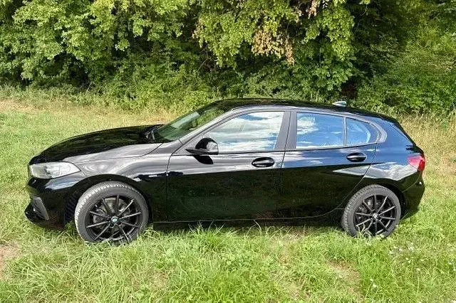 Gebraucht BMW 118 Advantage 140 PS (102 kW) 2021 Schwarz Limousine