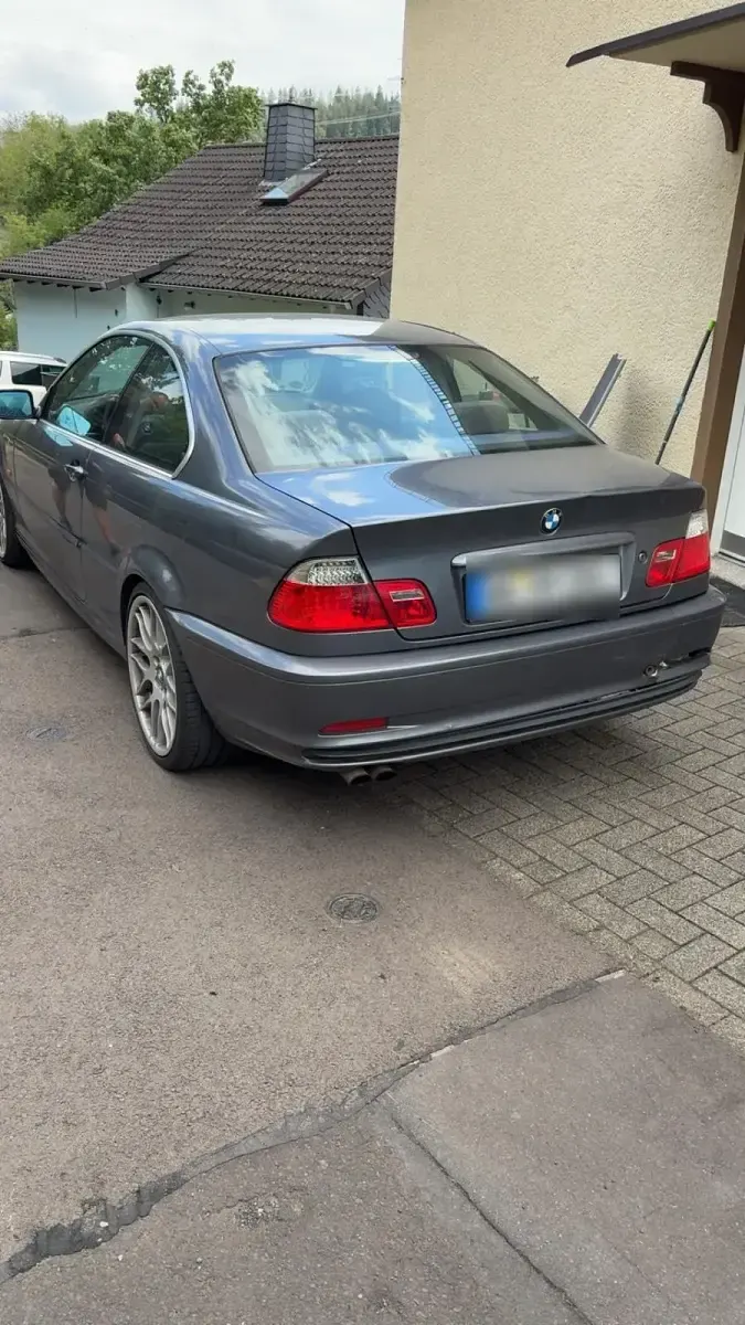 Gebraucht BMW 323 Basis 178 PS (130 kW) 1999 Silber Coupé