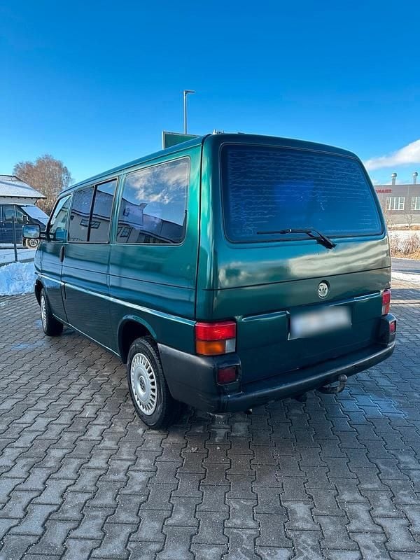 Usado VW T4 102 HP (75 kW) 1998 Verde Van